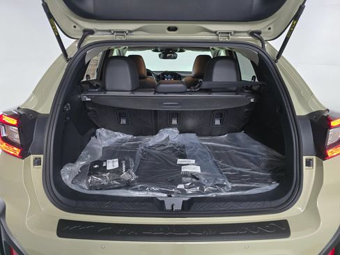 New 2026 Subaru Crosstrek 2.5i Limited w/ Crosstrek Mirror Package AWD/4WD image 16