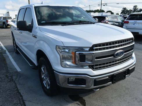 Used 2018 Ford F150 XLT w/ Equipment Group 302A Luxury AWD/4WD image 4