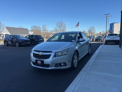 Used 2013 Chevrolet Cruze LT w/ RS Package image 6