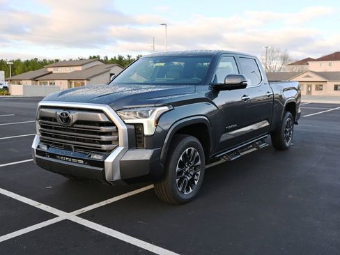 New 2026 Toyota Tundra Limited AWD/4WD image 2