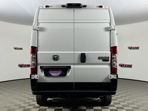 New 2026 RAM ProMaster 2500 w/ Convenience Group image 8
