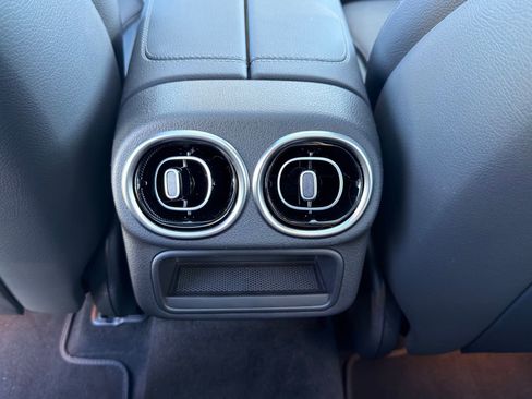 New 2026 Mercedes-Benz GLC 300 image 15
