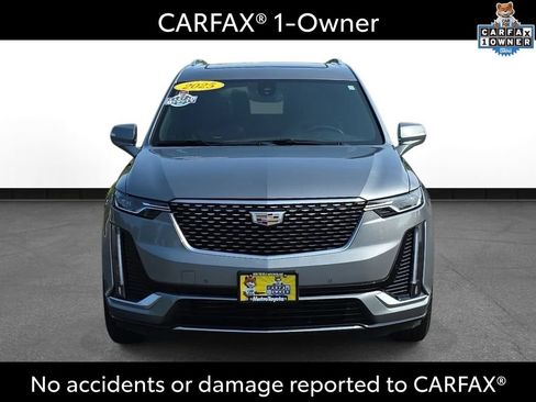 Used 2025 Cadillac XT6 Luxury AWD/4WD image 2