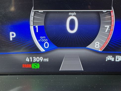 Used 2024 Volkswagen Jetta SE image 19