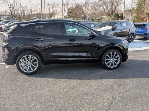 Certified 2024 Buick Encore GX Avenir w/ Avenir Convenience Package image 11