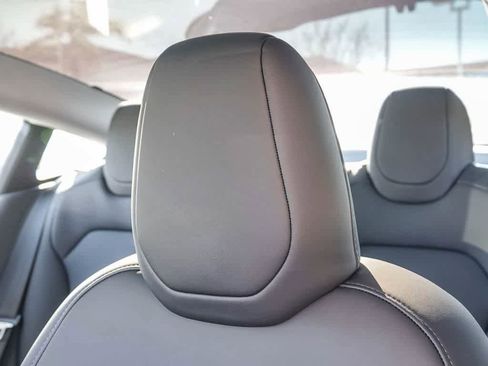 Used 2025 Tesla Model 3 Long Range image 25