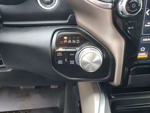 Used 2022 RAM 1500 Laramie image 38