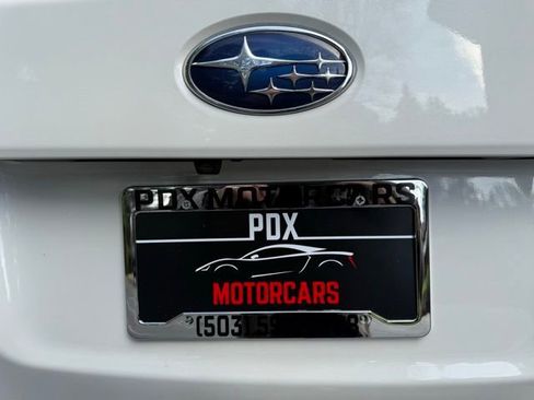 Used 2017 Subaru Outback 3.6R Limited image 32