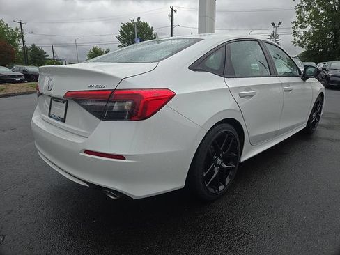 Used 2024 Honda Civic Sport image 6