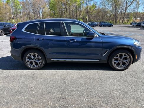Used 2024 BMW X3 xDrive30i w/ Premium Package AWD/4WD image 7