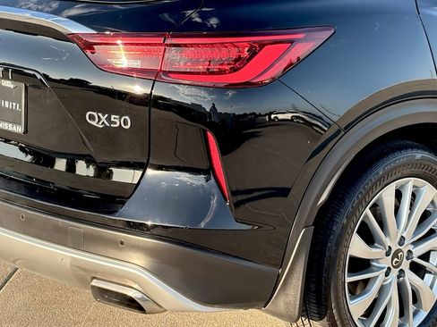 Certified 2023 INFINITI QX50 Luxe AWD/4WD image 4