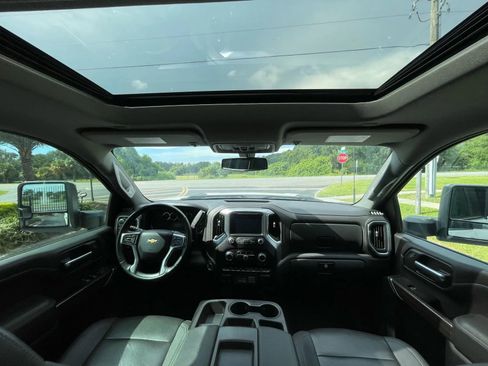 Used 2023 Chevrolet Silverado 3500 LT w/ All Star Edition AWD/4WD image 9