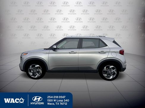 New 2026 Hyundai Venue SEL image 3