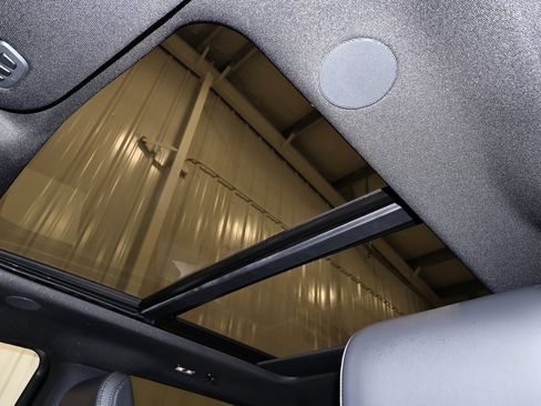 New 2025 Ford F150 Platinum w/ Equipment Group 702A High image 30