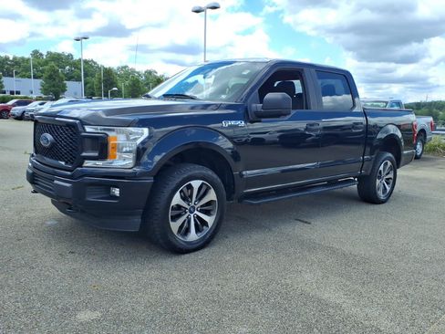 Used 2019 Ford F150 XL w/ Equipment Group 101A Mid AWD/4WD image 3