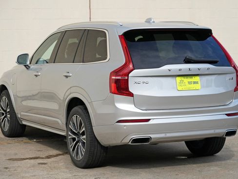 Used 2020 Volvo XC90 T8 Momentum w/ Protection Package Premier AWD/4WD image 48
