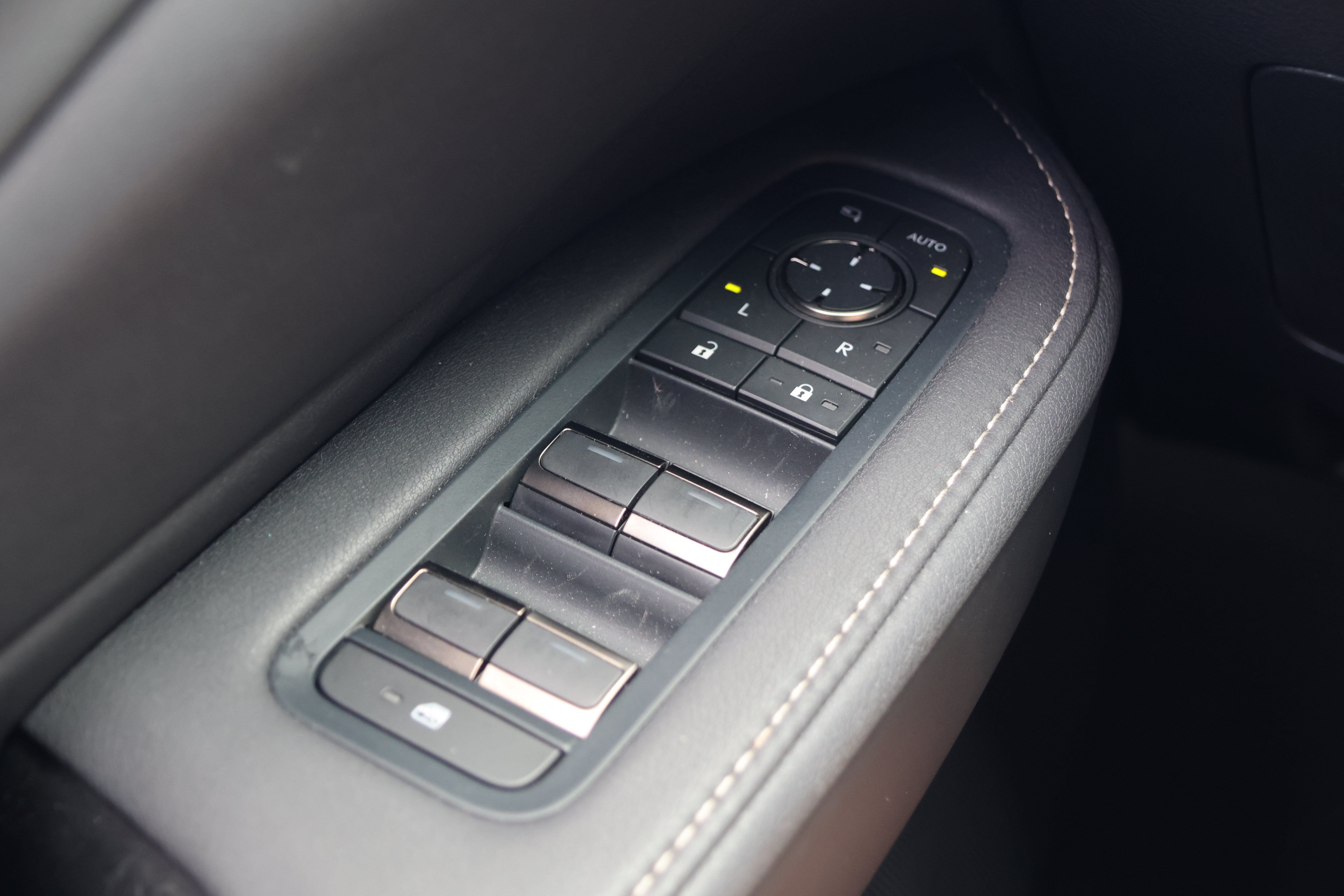 Certified 2026 Lexus TX 350 AWD w/ Technology Package image 13