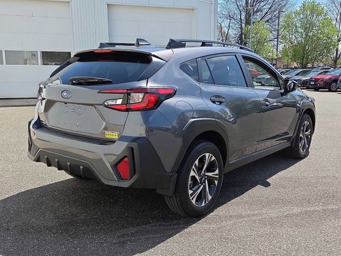 Used 2024 Subaru Crosstrek 2.0i Premium image 6