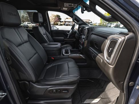 Used 2022 Chevrolet Silverado 1500 High Country w/ Safety Package II AWD/4WD image 32