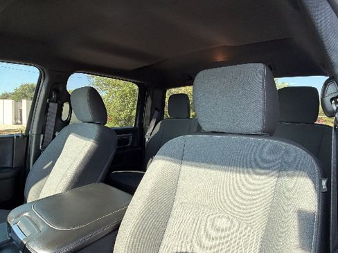 Used 2024 RAM 1500 Warlock RWD image 14