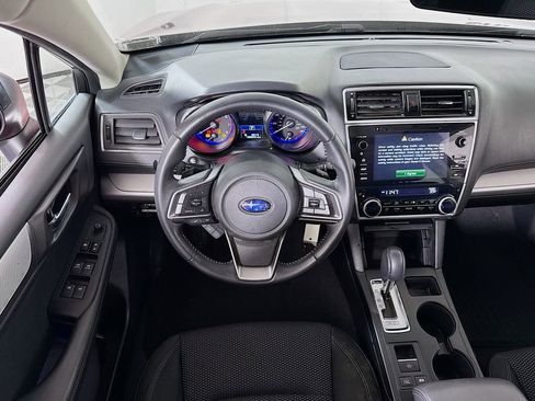 Used 2018 Subaru Outback 2.5i Premium image 24