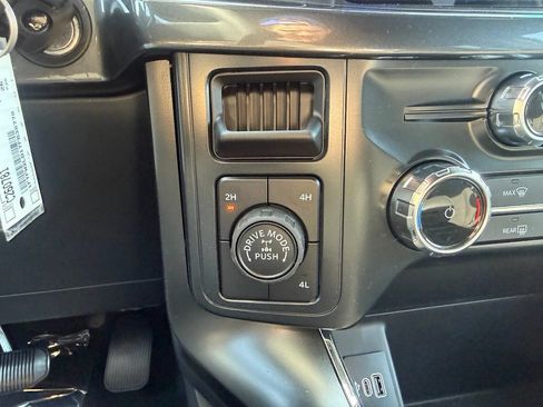 New 2026 Ford F150 STX w/ Equipment Group 200A AWD/4WD image 28