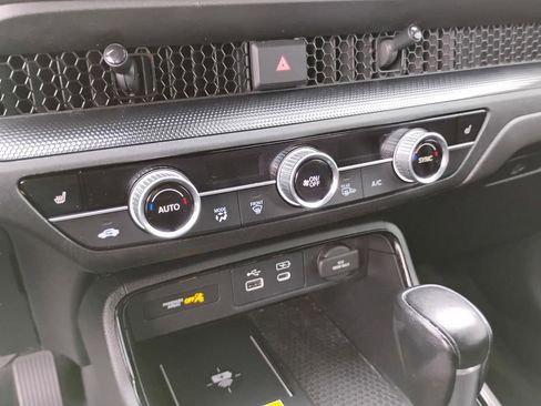 Used 2024 Honda CR-V Sport-L image 29