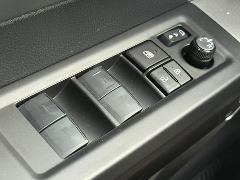 Used 2023 Toyota Tundra Platinum image 26