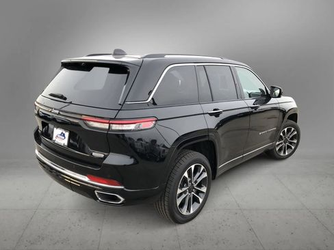 Used 2022 Jeep Grand Cherokee Overland w/ Adv Protech Group III image 6