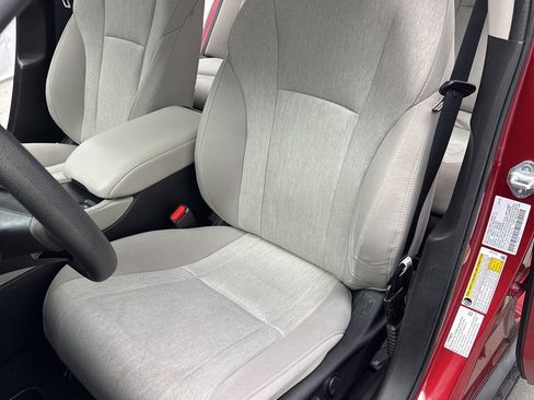 Used 2023 Honda Accord EX image 5