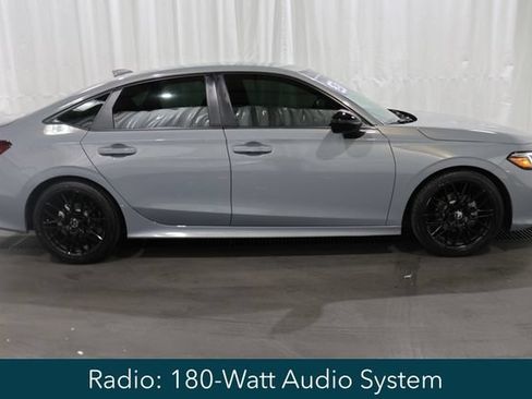 Used 2025 Honda Civic Sport image 2