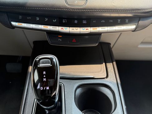 Used 2020 Cadillac XT4 Luxury FWD image 19