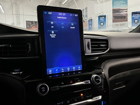 Used 2022 Ford Explorer ST w/ Equipment Group 401A AWD/4WD image 19