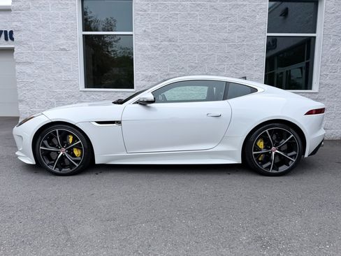 Used 2017 Jaguar F-TYPE R AWD/4WD image 6