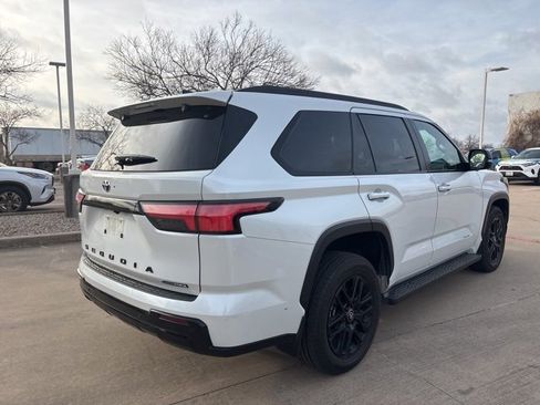 Used 2025 Toyota Sequoia Limited image 5