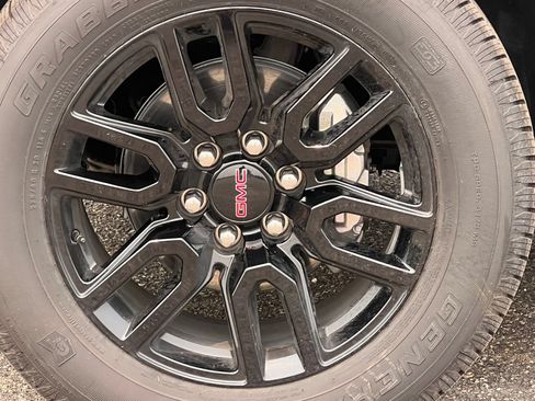 New 2026 GMC Sierra 1500 Elevation AWD/4WD image 12