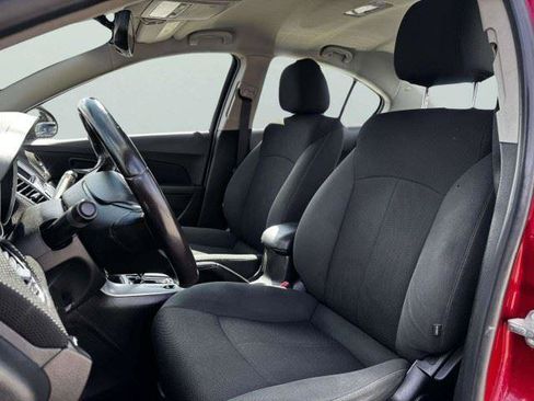 Used 2011 Chevrolet Cruze LT FWD image 19