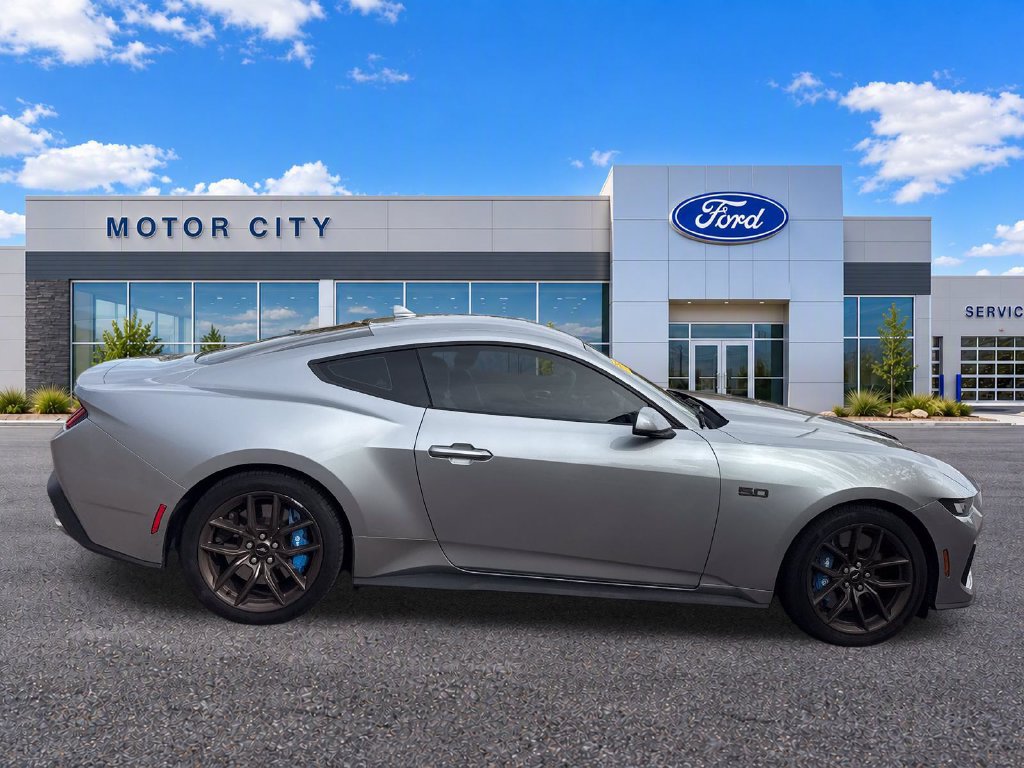 Used 2024 Ford Mustang GT Premium RWD image 8