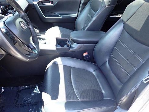 Certified 2020 Toyota RAV4 Limited AWD/4WD image 12
