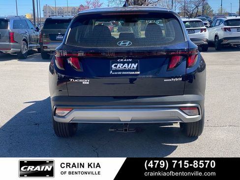 Used 2026 Hyundai Tucson Blue SE w/ Tow & Go Package AWD/4WD image 5