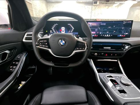 Used 2025 BMW 330i Sedan w/ Convenience Package RWD image 8