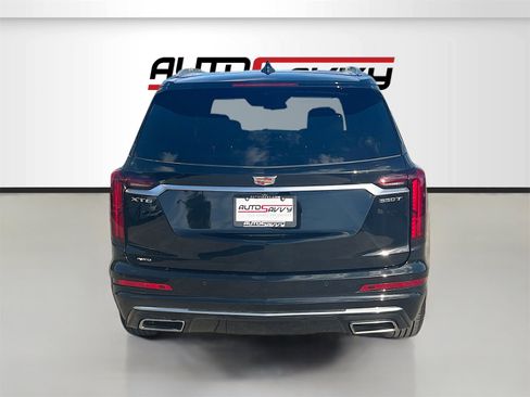 Used 2025 Cadillac XT6 Luxury w/ LPO, Floor Liner Package image 6