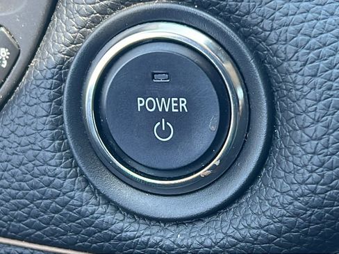 Used 2024 MAZDA CX-90 Plug-In Hybrid w/ Premium Pkg AWD/4WD image 17