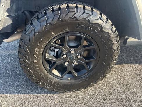Used 2025 Jeep Wrangler Unlimited Sport S 4xe AWD/4WD image 9