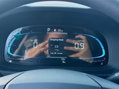 New 2026 Hyundai Venue SE image 9