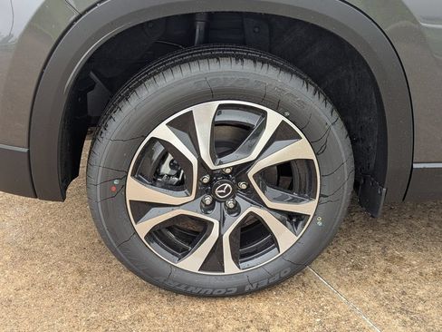 Used 2026 MAZDA CX-5 Preferred AWD/4WD image 3