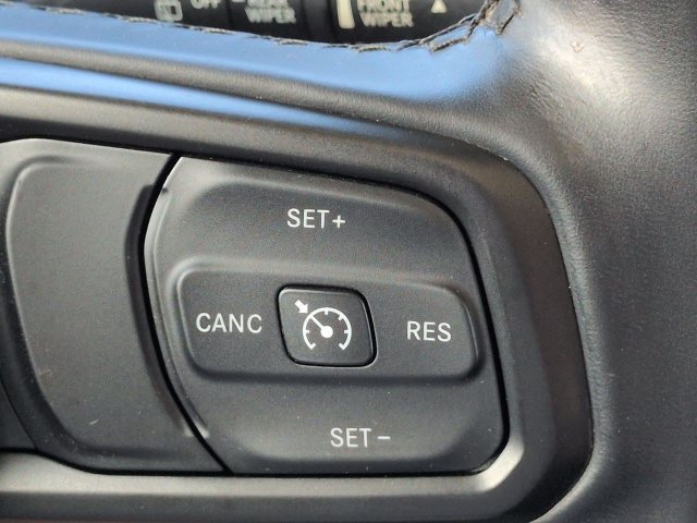 Used 2021 Jeep Wrangler Unlimited Sport AWD/4WD image 24