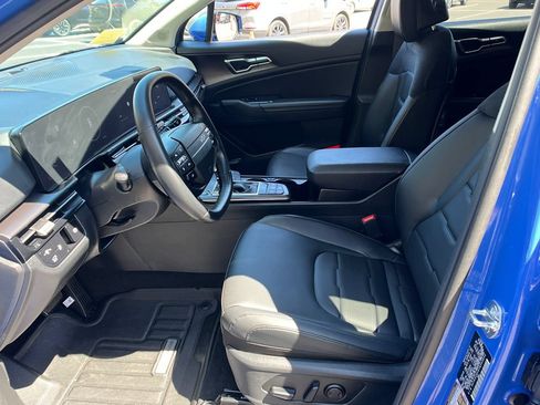 Used 2026 Kia Sportage SX AWD/4WD image 9