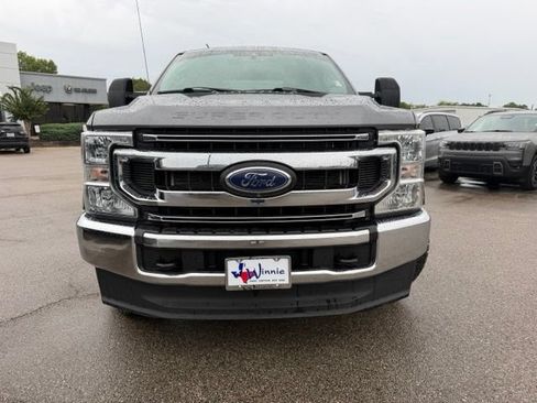 Used 2021 Ford F250 XL w/ STX Appearance Package AWD/4WD image 2