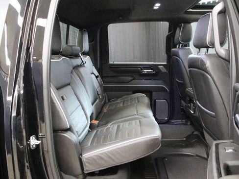 Used 2025 GMC Sierra 2500 AT4X AWD/4WD image 58